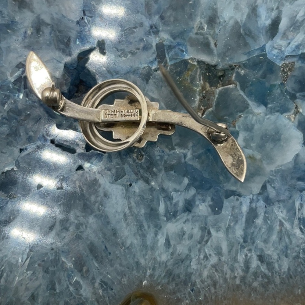 Vintage (1950’s)Signed Symmetalic 14K Gold Sterling Silver Floral Women’s Brooch - Picture 8 of 8